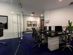 PLUS (D1), Office #626933811